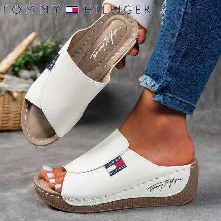 🔥Last sale with 50% discount - comfortable women's leather slippers with thick soles and arch support